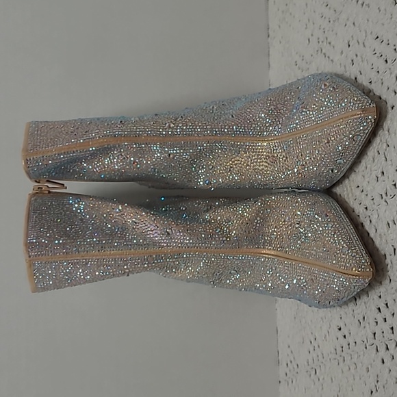 INC International Concepts Rhinestone Ankle Boots 9.5M New - Picture 2 of 10